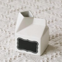 Graceful design cheap price wholesale novelty milk carton jug ceramic milk jug